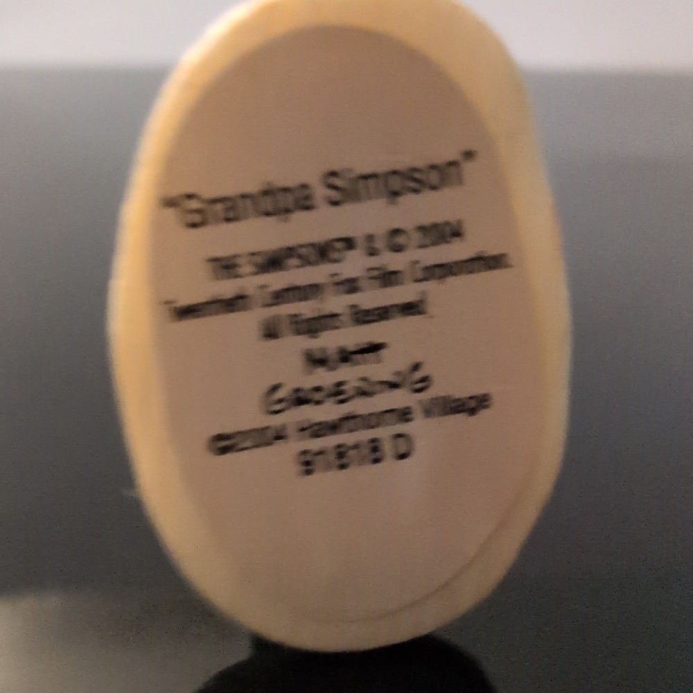 The Simpsons Hawthorne Village Grandpa Simpson Figurine 2004 91818 D - Picture 6 of 6